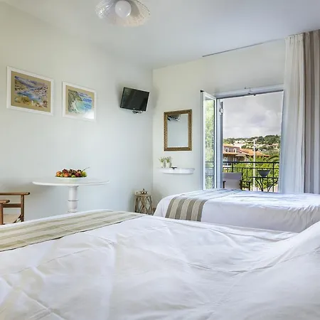 Hotel apartamentowy Olive Grove & Svoronata