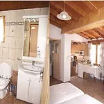 Lägenhetshotell Olive Grove & 3*