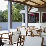 Olive Grove & Lägenhetshotell 3*