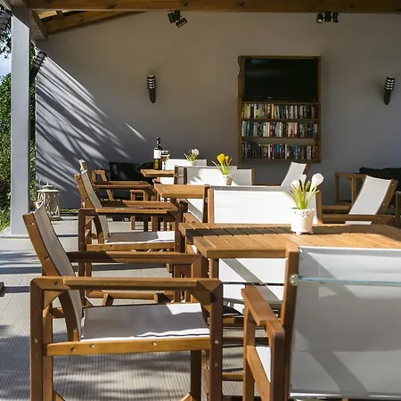 Ξενοδοχείο με διαμερίσματα Olive Grove & 3*